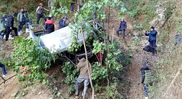 दार्चुलामा जीप दुर्घटना हुँदा आठ जनाको ज्यान गयो